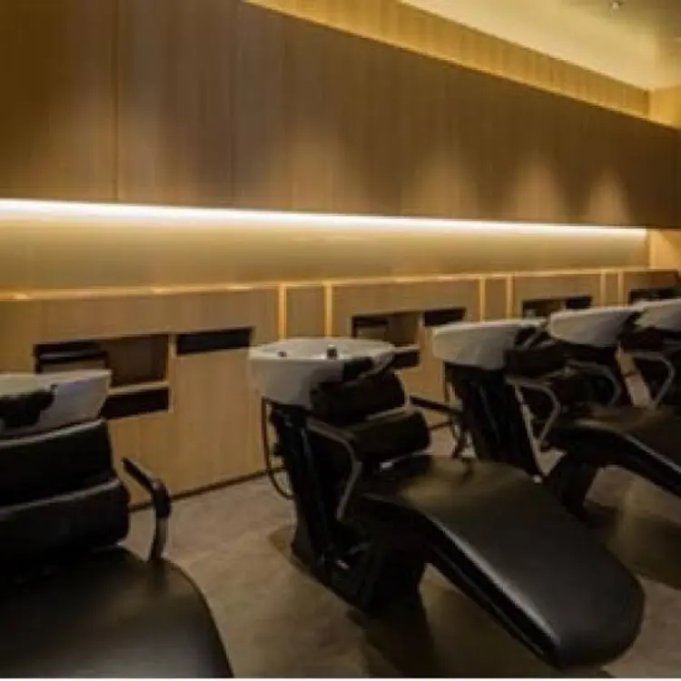 UNIXマークイズみなとみらい店の内観・外観3