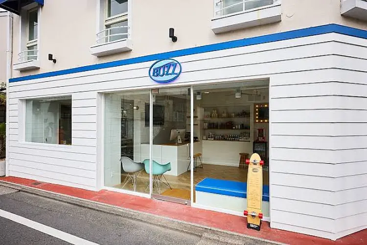 BUZZ 自由が丘の内観・外観1