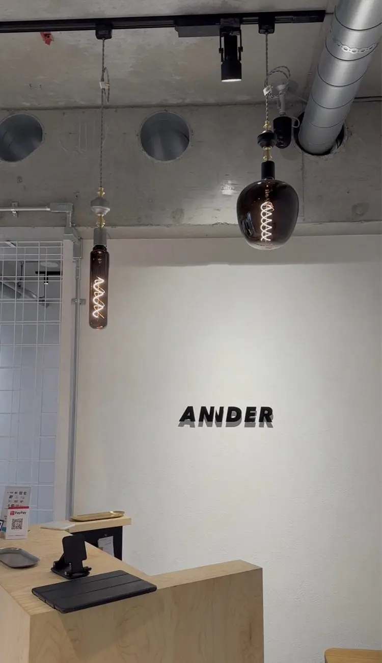 ANNDERの内観・外観2