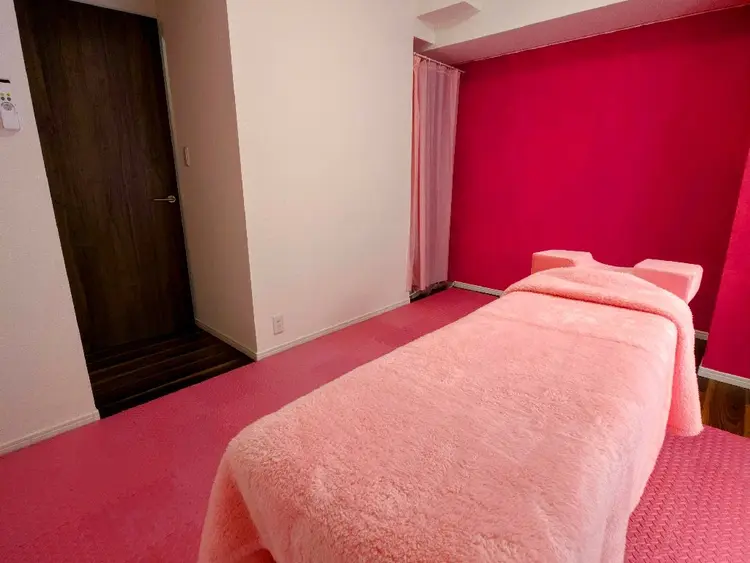 Eye Studio PINK LASHの内観・外観1