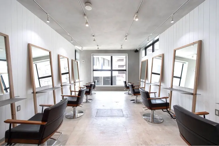 GOOD DAY HAIR 下北沢の内観・外観3