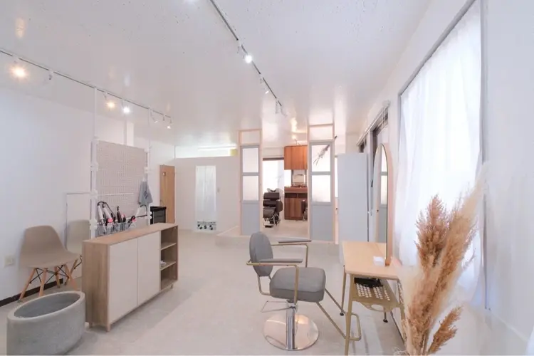 ku-to久喜店の内観・外観1