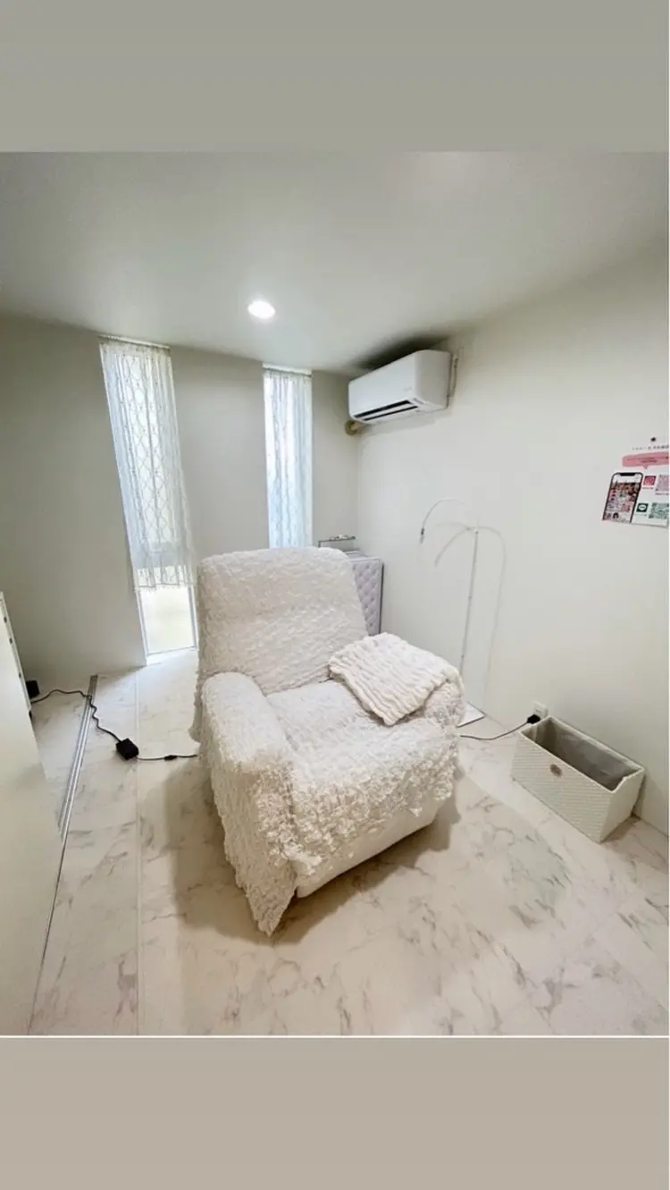 BeautyNaileyelashの内観・外観3