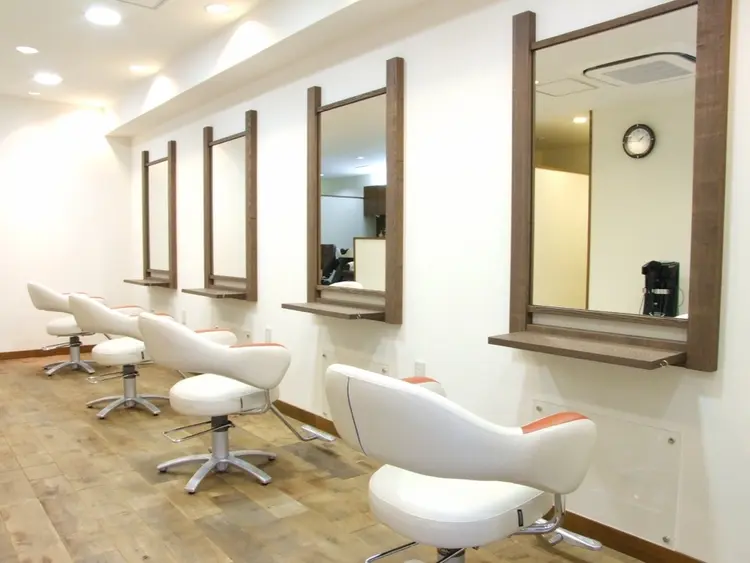 シュリットの内観・外観3