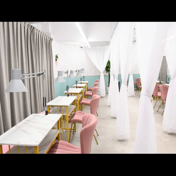 Maririsの内観・外観1