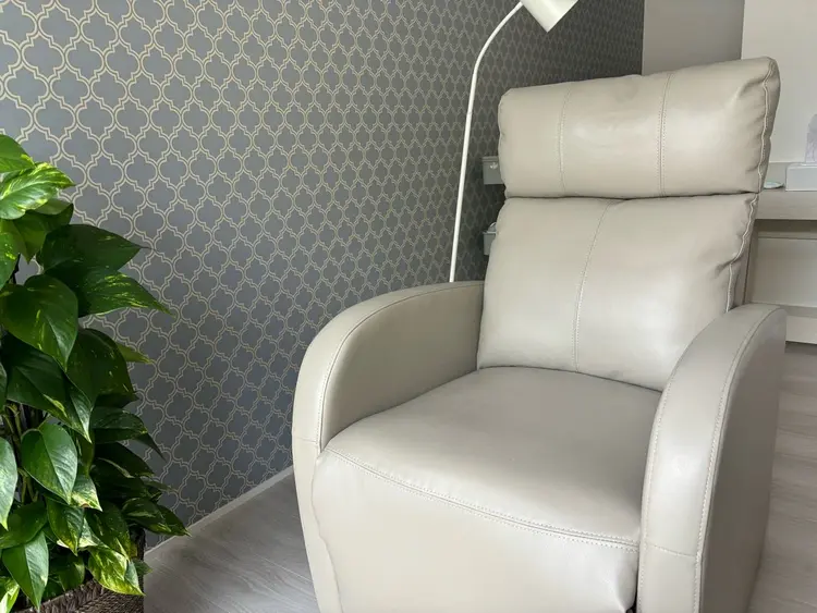 R e'veの内観・外観1