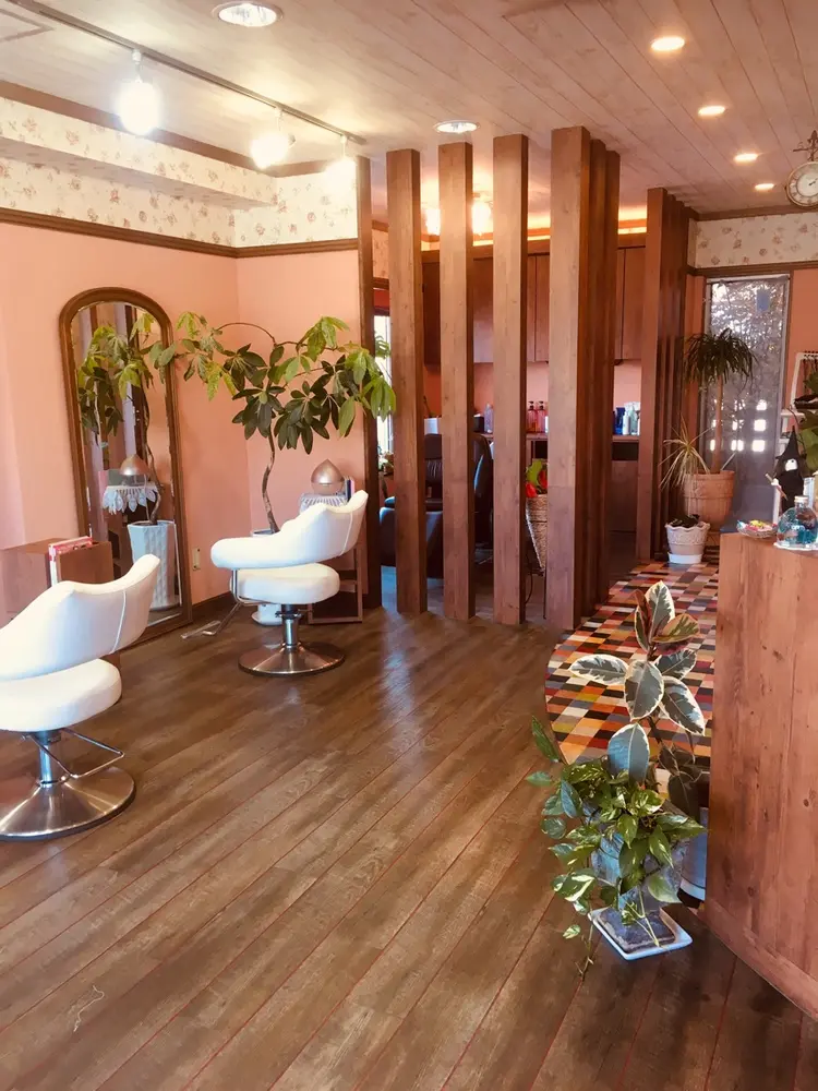 SUNMAIDの内観・外観1