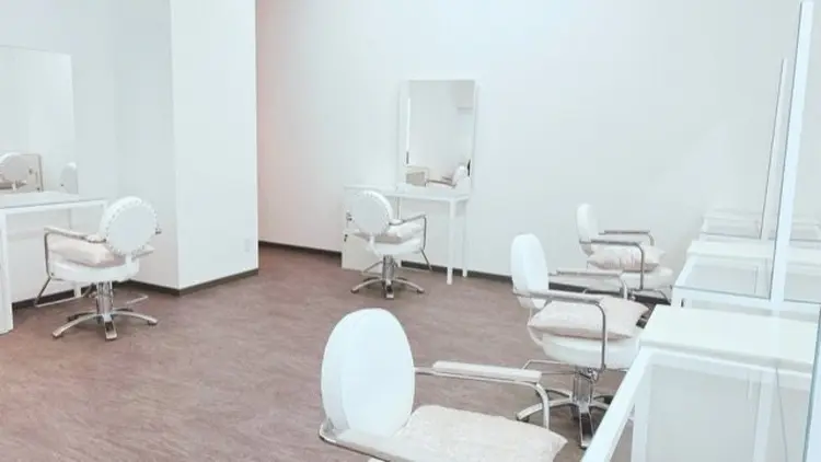 Essの内観・外観1