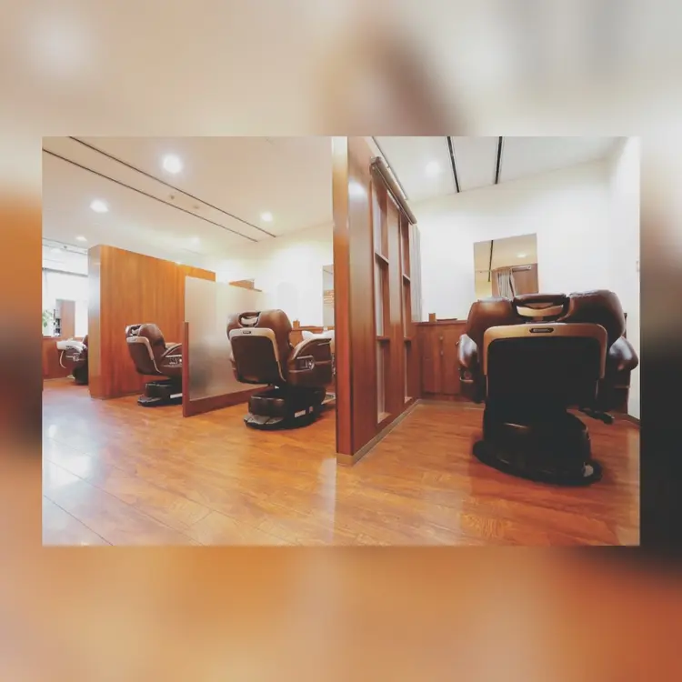 銀座マツナガ新宿野村ビル店の内観・外観2