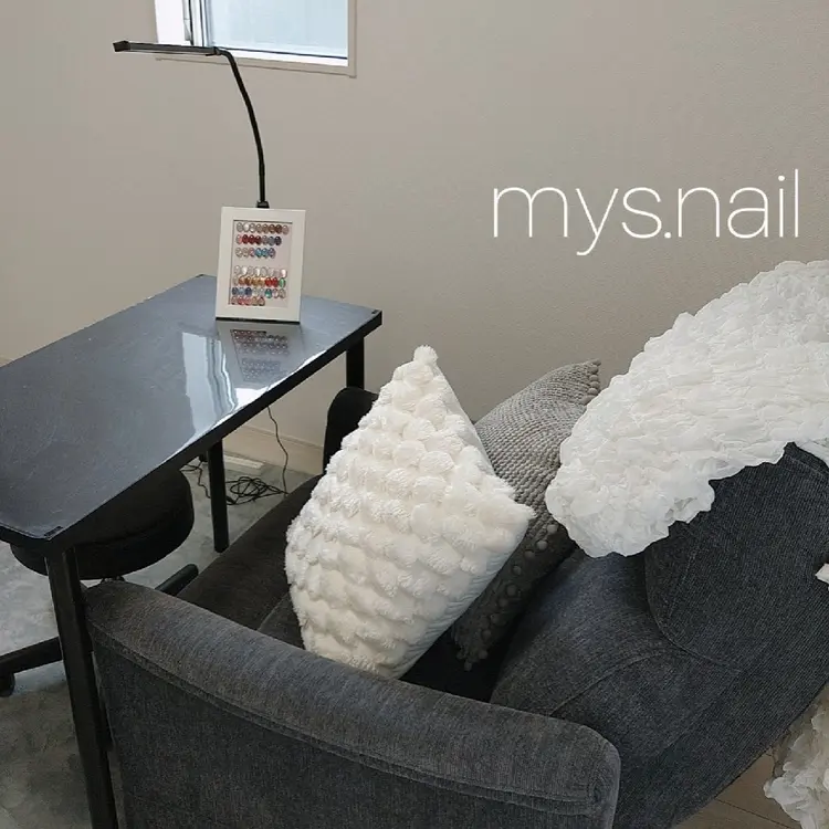 mys.nailの内観・外観1