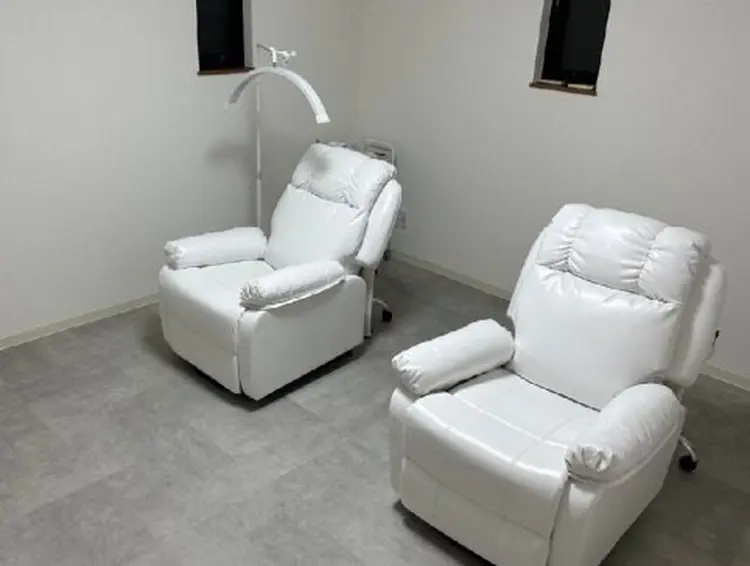 BeautySalon Smoo 金沢駅前店の内観・外観3