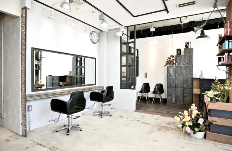 RUMORの内観・外観2