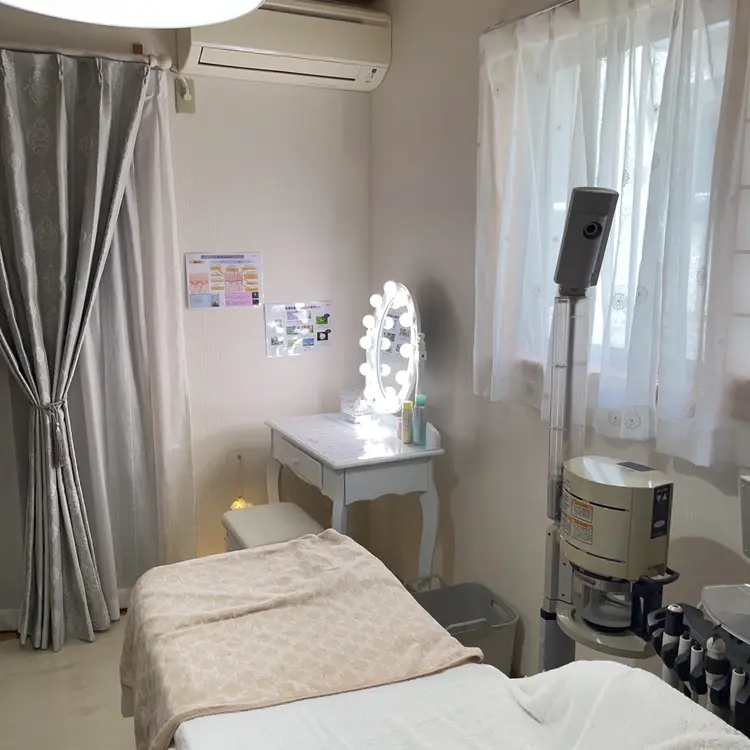 myroom鶴見緑地店の内観・外観1