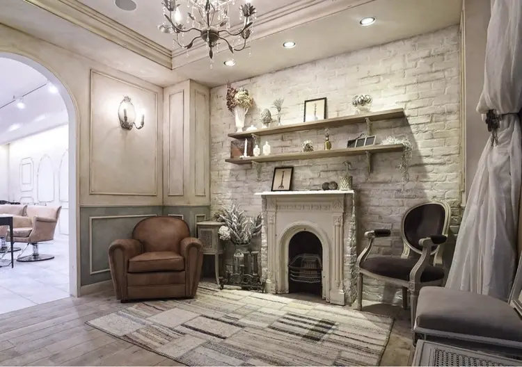 ROIの内観・外観1