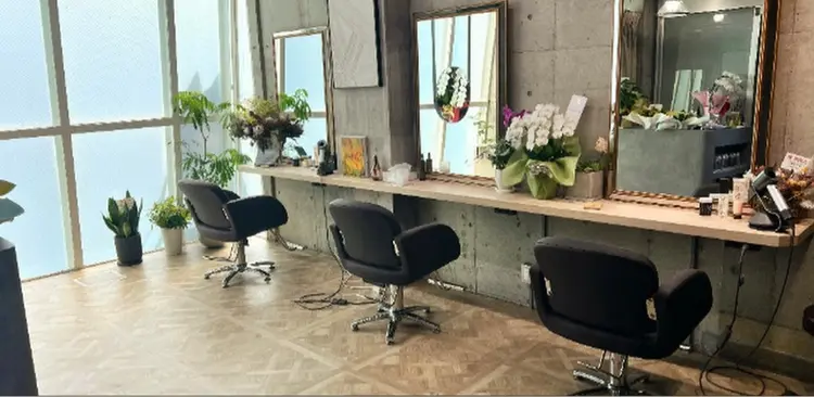 litmus  hair salonの内観・外観1