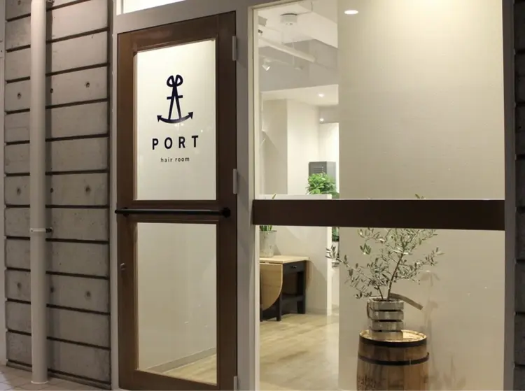 PORTの内観・外観1