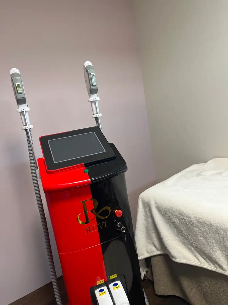 a-leauの内観・外観2