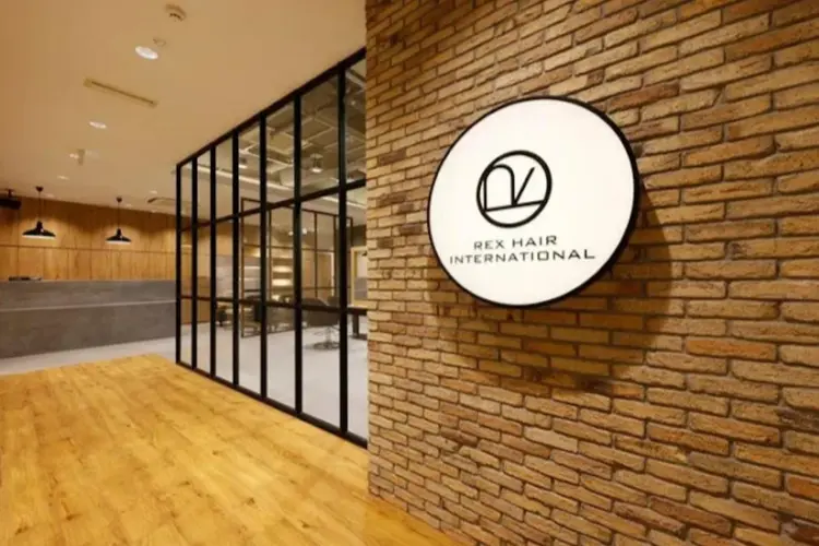 Rex HAIR INTERNATIONALの内観・外観3