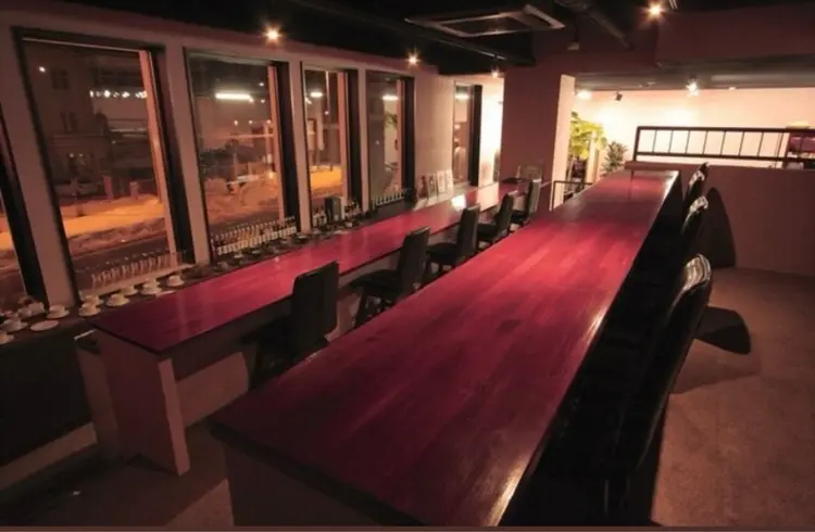 WOODSTOCKの内観・外観2