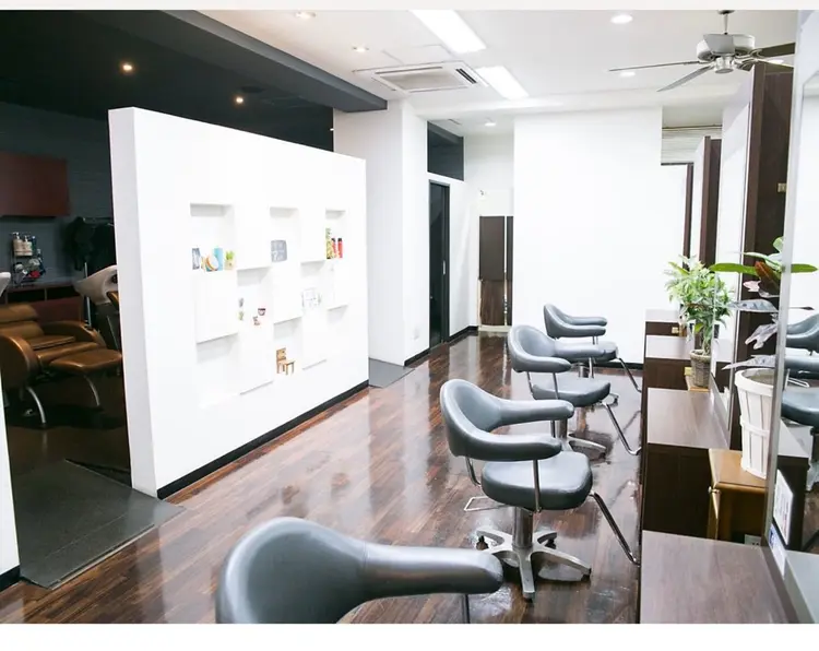 Hair art　LU.CEの内観・外観1