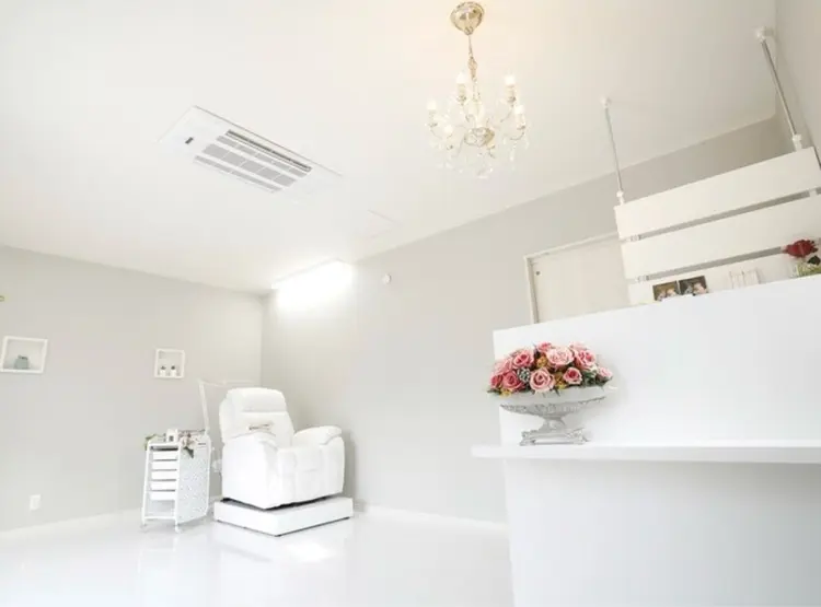 Eyelash beauty salon RiRiの内観・外観2