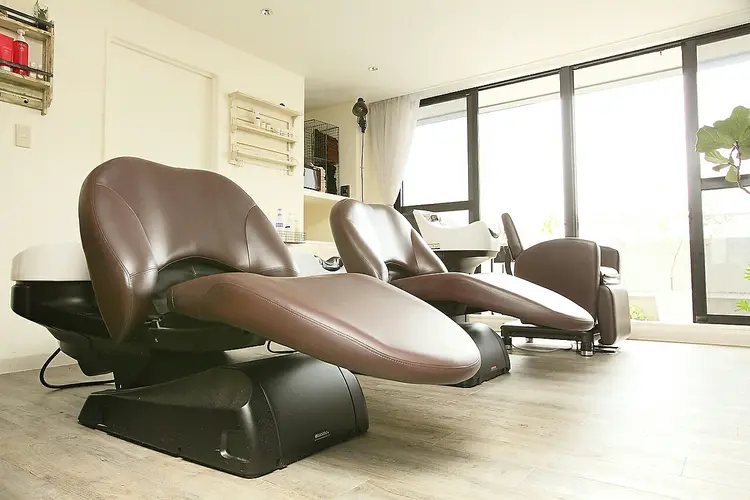 RITA Hairsの内観・外観2