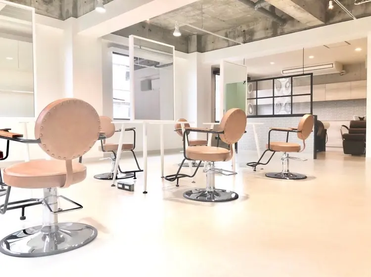 annuyの内観・外観1