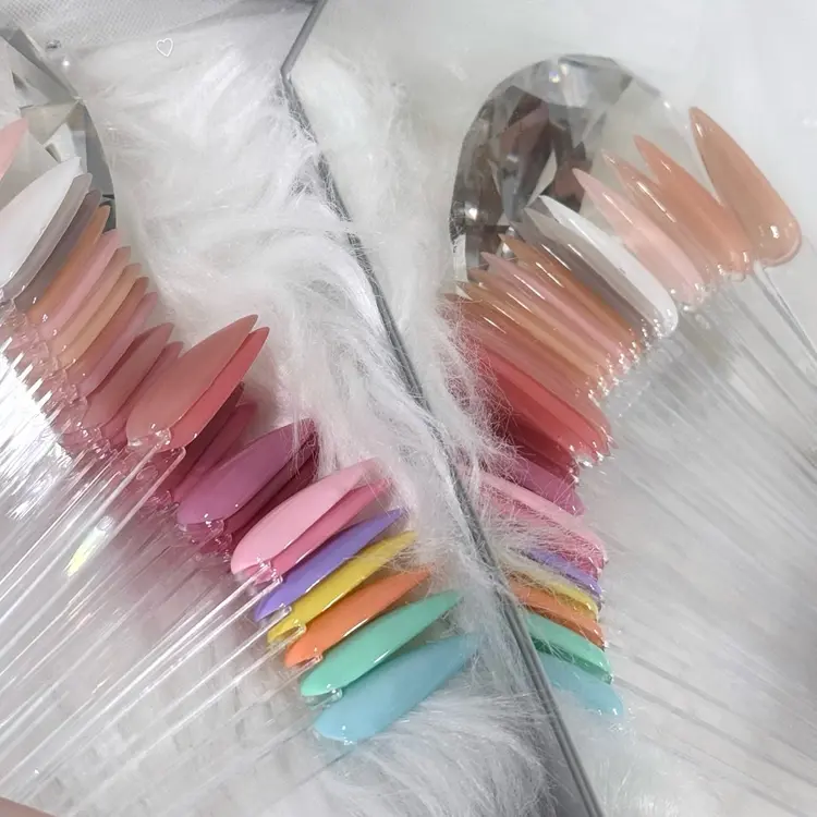 M-nailの内観・外観2