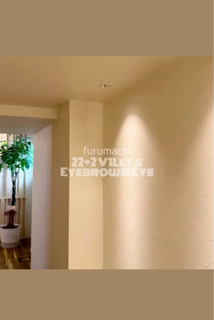 22+2 V1Let,s Eyebrow&Eyeの内観・外観1