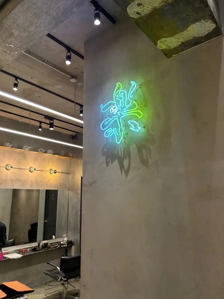 メンズサロンFM(エフエム)の内観・外観2