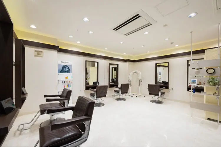 ヘアスペースミツオの内観・外観3