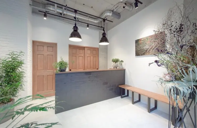 RESSUALの内観・外観1