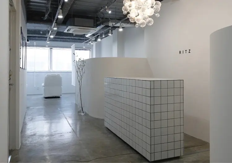 RITZ eyelash&eyebrow専門店 柏店の内観・外観3