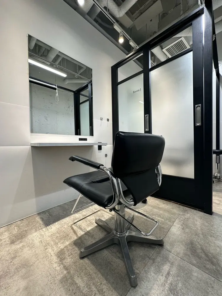 Salowin 渋谷店の内観・外観2