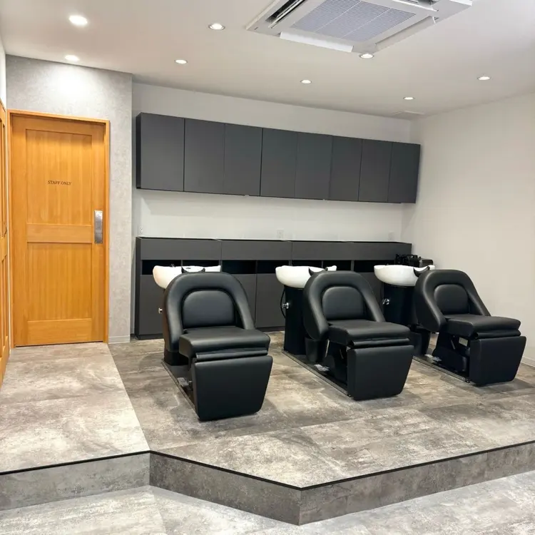 RAISE by_WHITEの内観・外観2