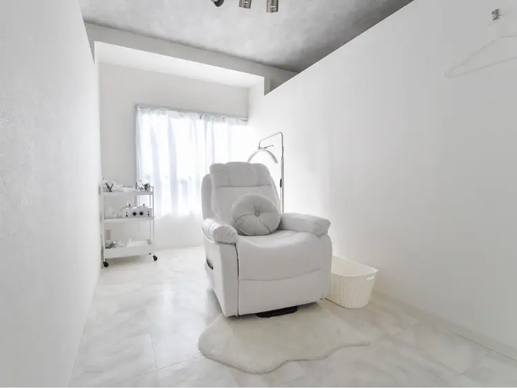 CARO eyelash eyebrow nailの内観・外観3