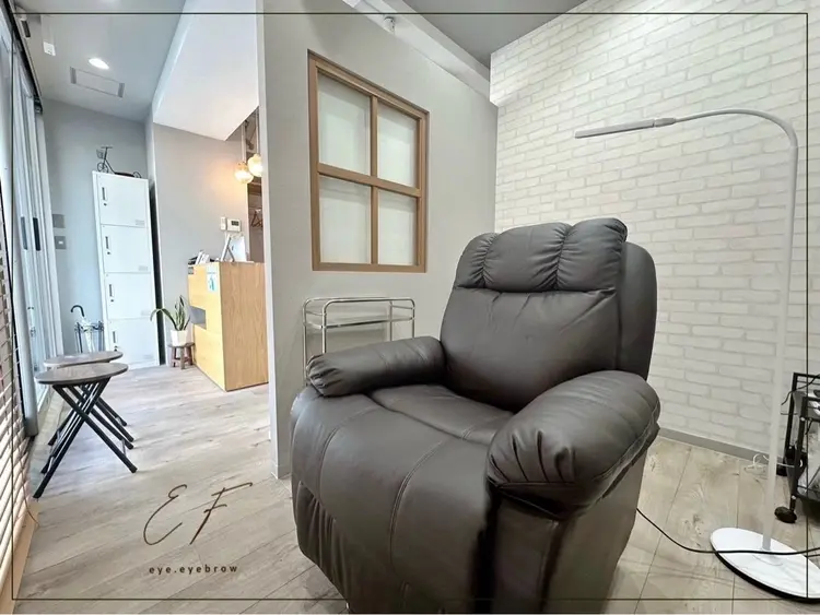 EFの内観・外観1