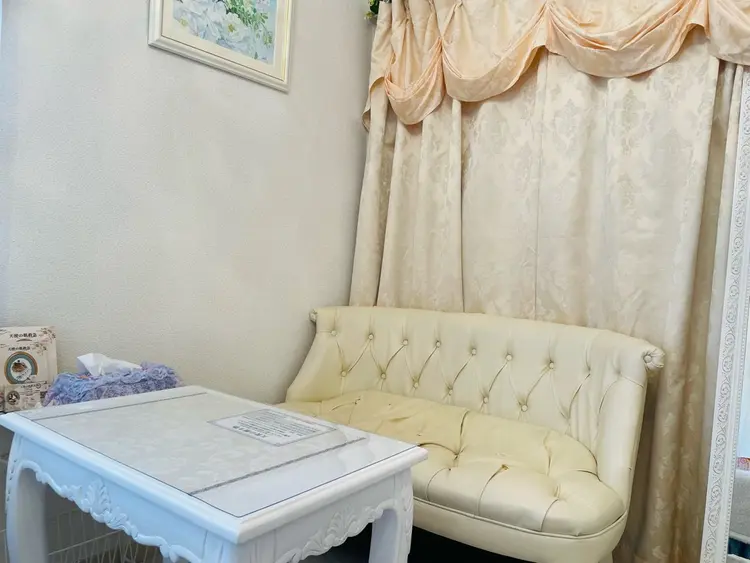 天使の肌救急グリーンピール専門サロン𝓨の内観・外観1