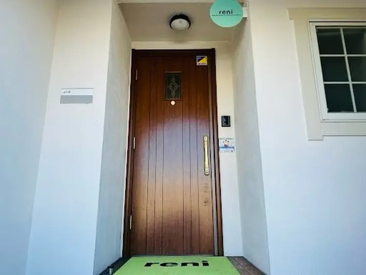 reni（レニ）の内観・外観1