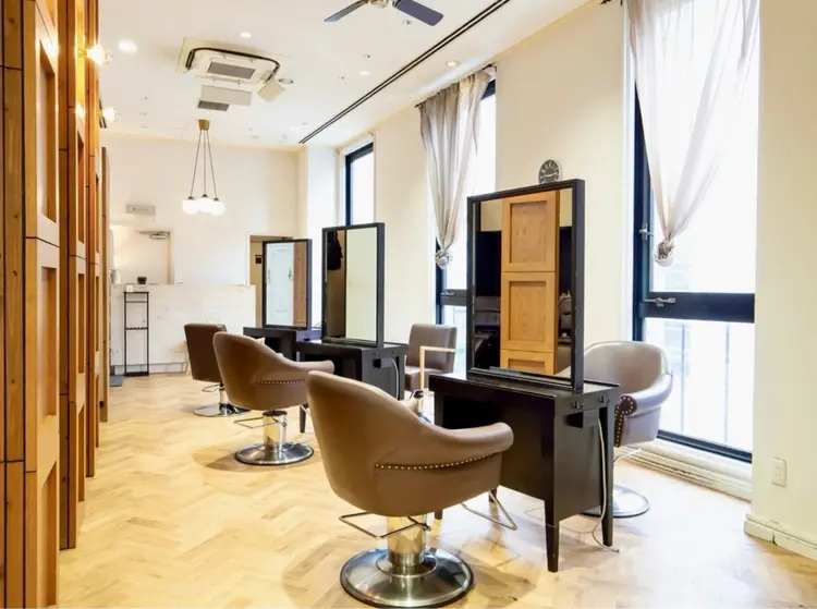 ANCHORの内観・外観1