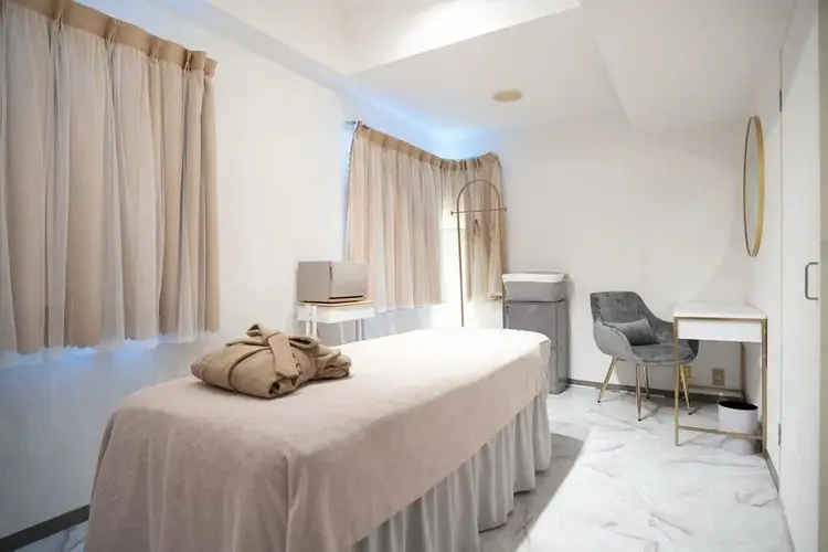 SALON ÉTELIAの内観・外観1