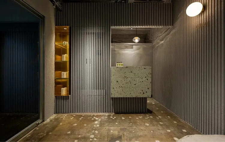 FALAMO表参道の内観・外観2