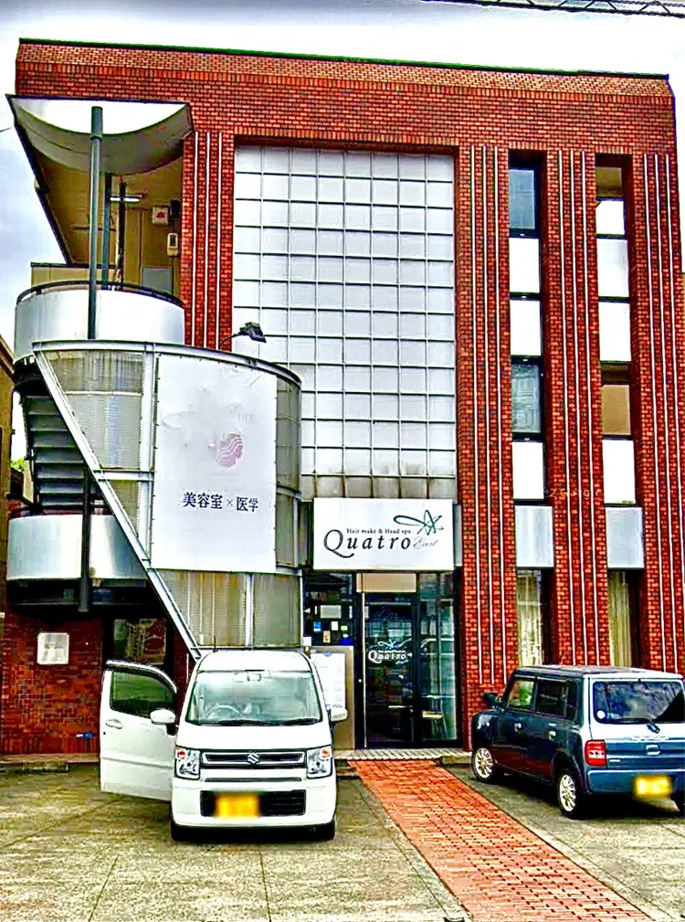 QUATROの内観・外観2