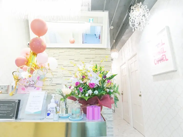 ラプンツェルサロンの内観・外観1