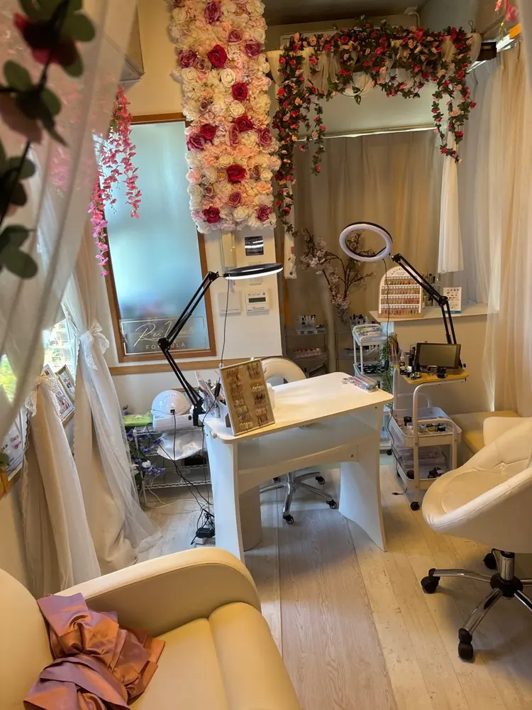 Re:Nail Formulaの内観・外観1