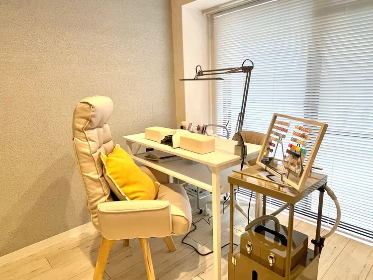 大阪府吹田市ネイルサロンYetの内観・外観1