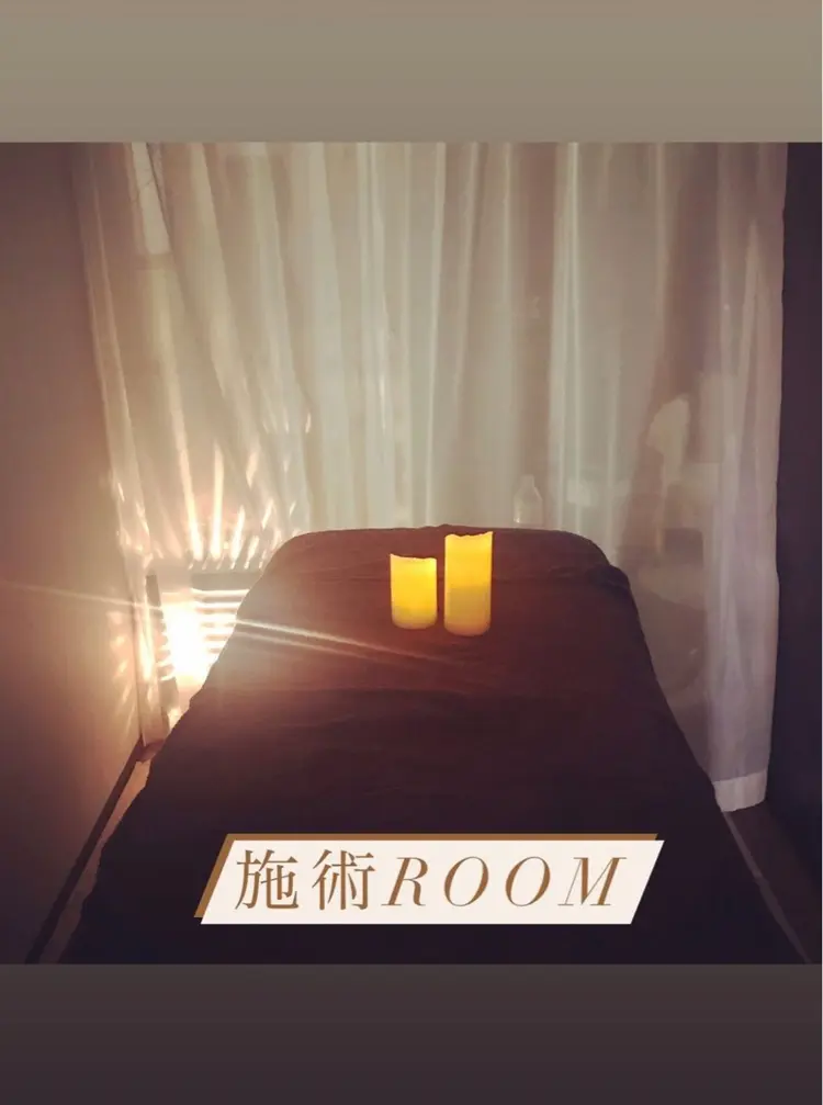 小顔コルギ&よもぎ蒸しサロンLINKAの内観・外観1