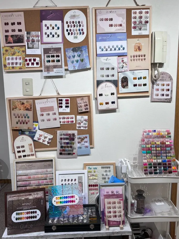 St.Nailの内観・外観2