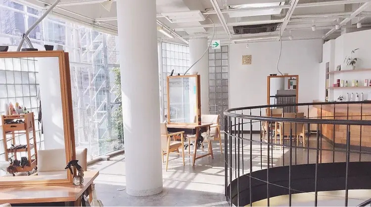 GRANDE BiSの内観・外観1