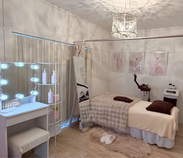 ビューティーサロンルシアの内観・外観1